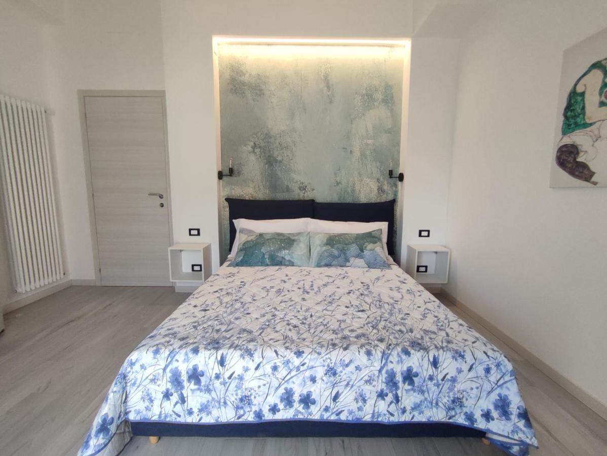 Vista Lago Lecco - Neiade Guest House Pescate Eksteriør billede